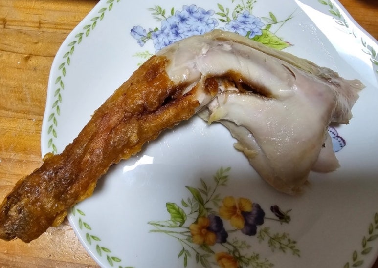 새벽닭옛날통닭 이미지