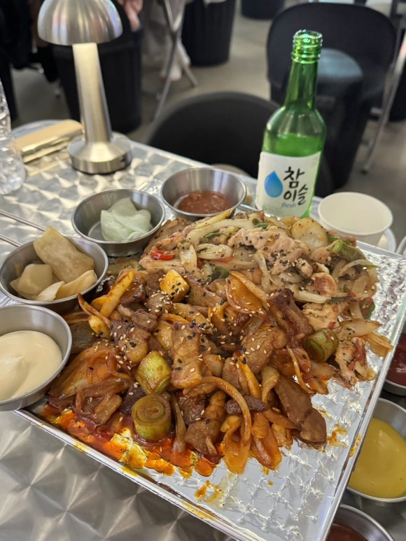 꼴딱 포차 이미지