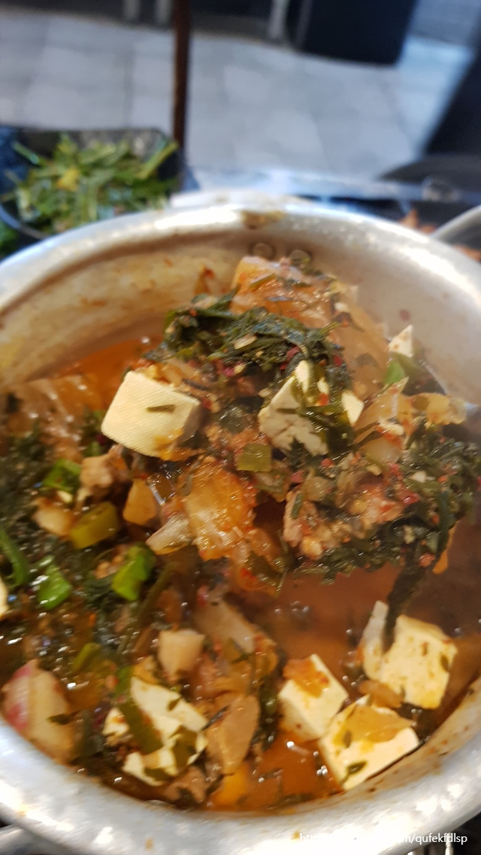 명물숯불닭갈비 이미지
