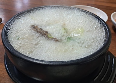 큐빌리어드당구장 이미지