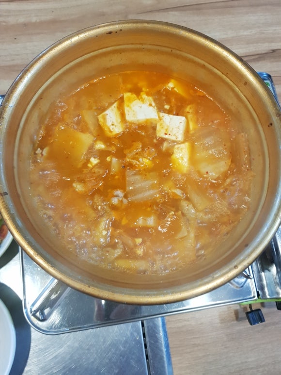 우돈네 이미지