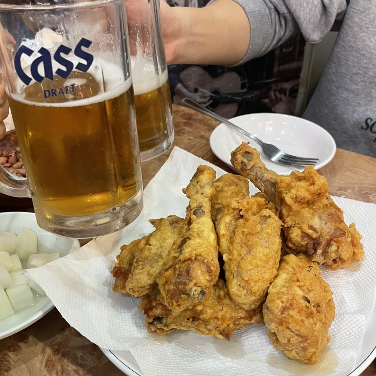 25시 호프 치킨 이미지
