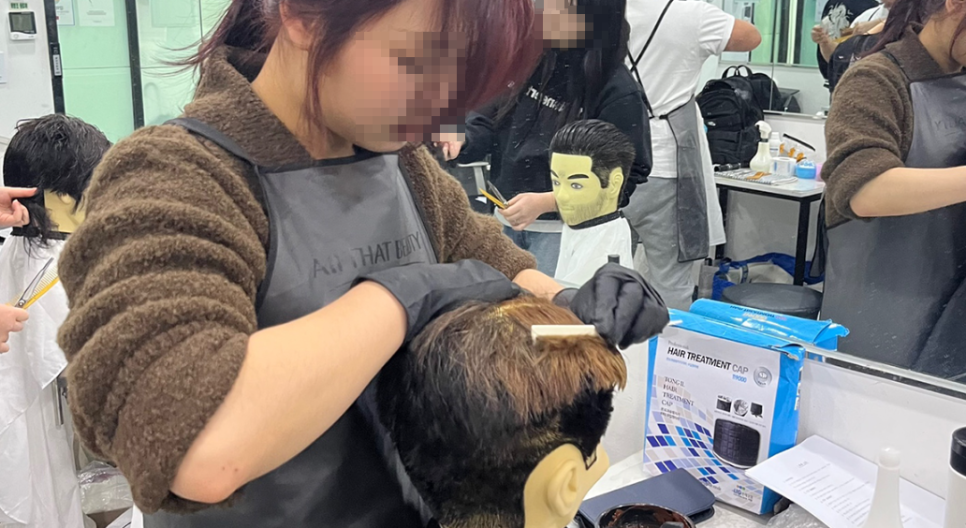 우리바버샵 이미지
