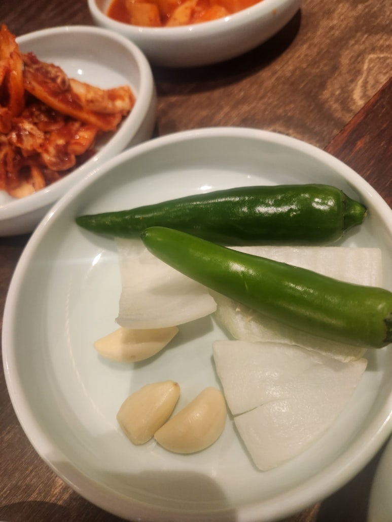 극동돼지국밥 광안점 이미지