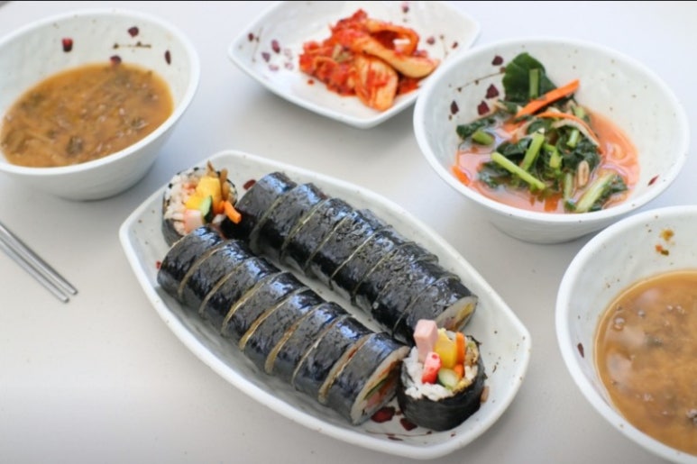 구구옻닭 이미지