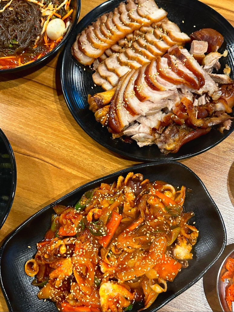 냠냠족발앤보쌈 이미지