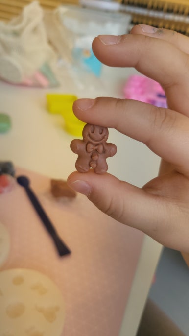쉐유유 이미지