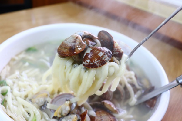 온천칼국수 이미지