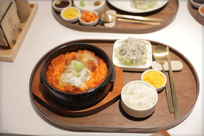 시올돈 충주호암점 이미지