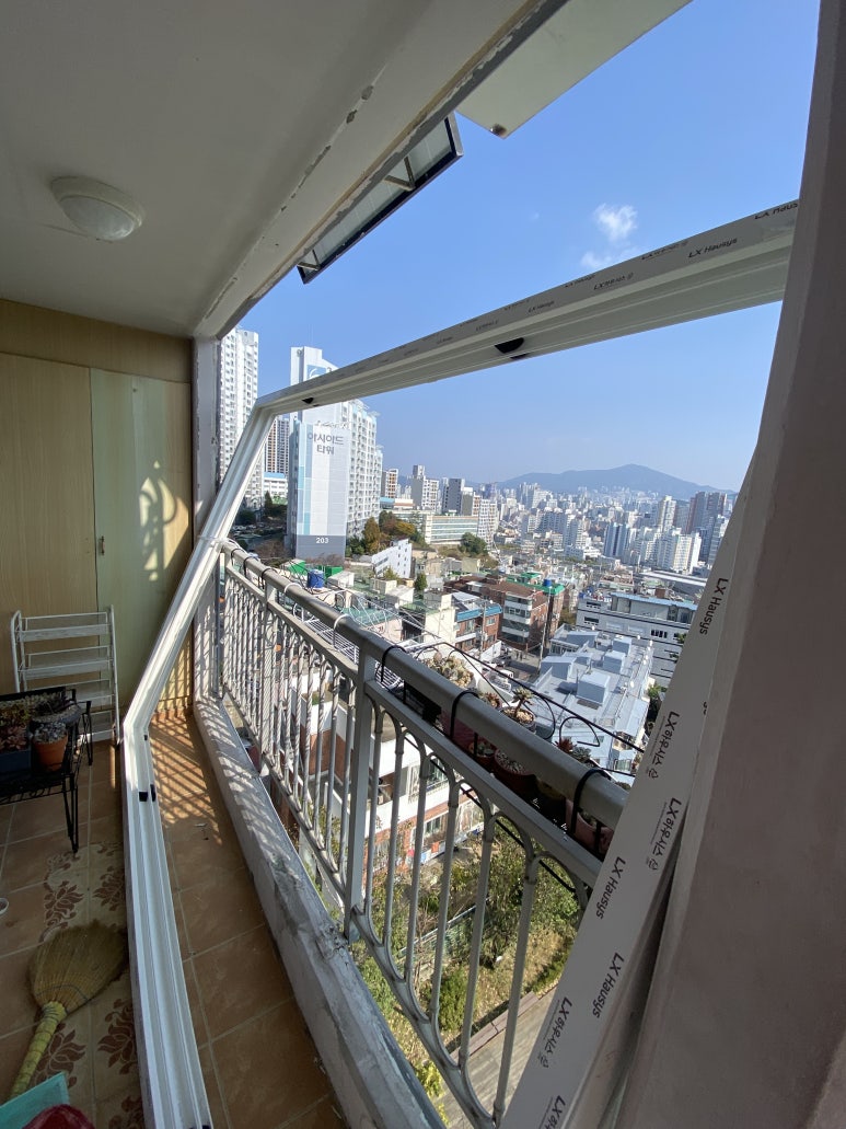 (주)동남창호 이미지