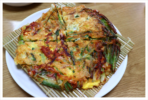 온천칼국수 이미지