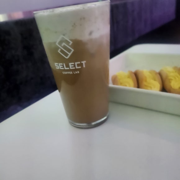 셀렉커피랩 강남논현점 이미지