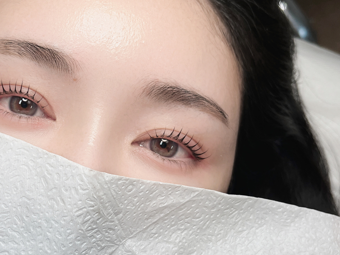 청담브로우 이미지