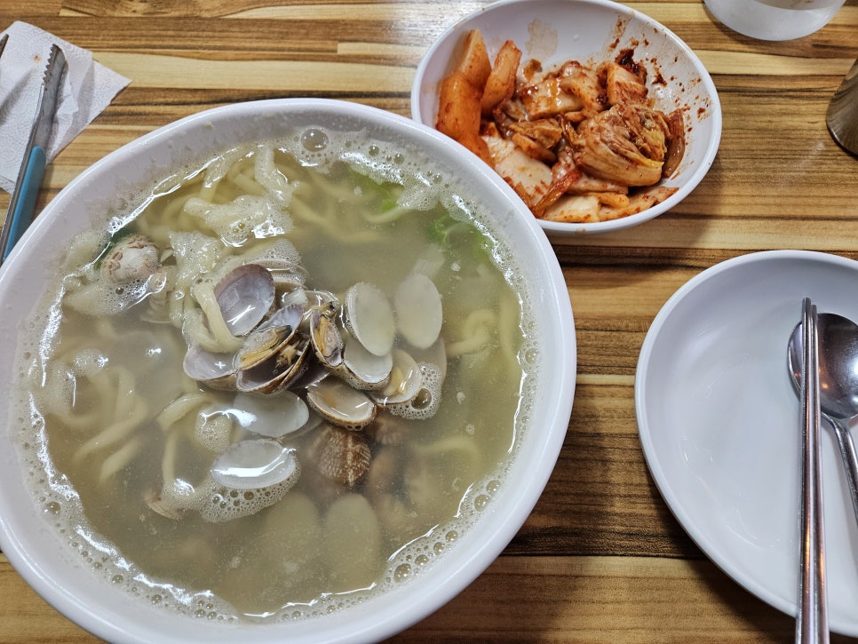 옛날바지락칼국수 이미지