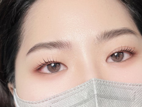우브로우 이미지
