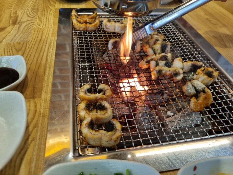 장어사랑 이미지