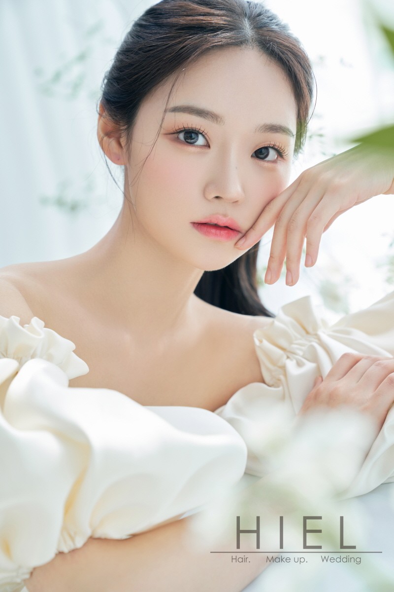 뮤 메이크업 이미지