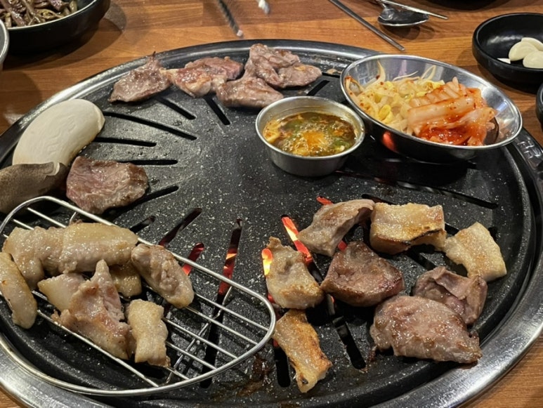 신깡통뒷고기 이미지