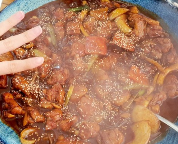하요니공주찜닭 이미지