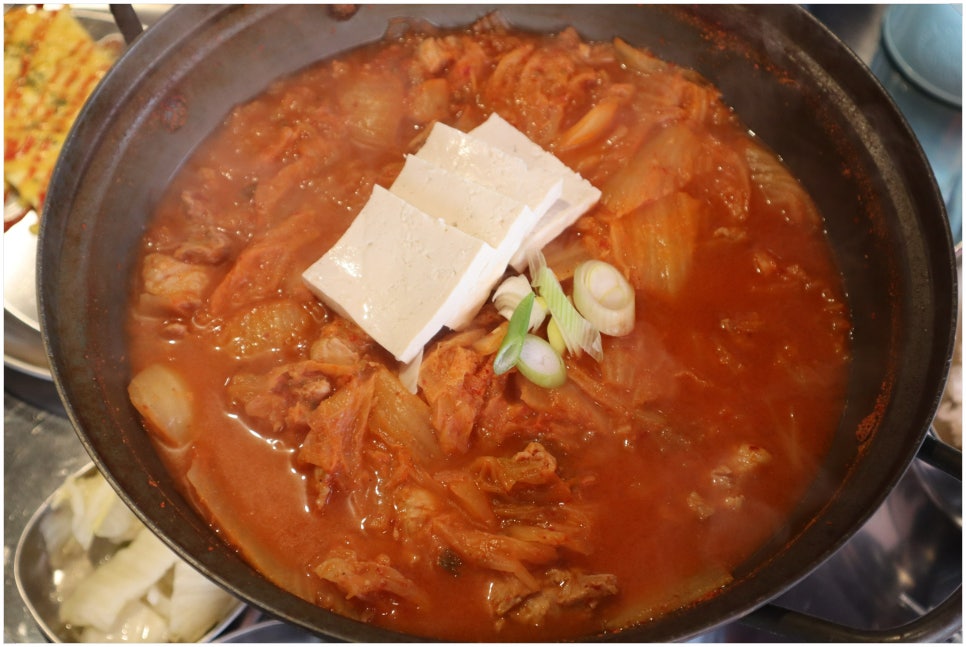 백채김치찌개 화성병점점 이미지
