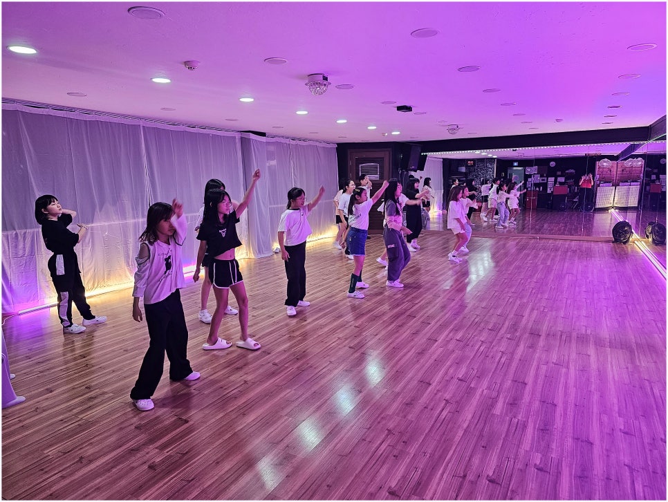 유앤아이댄스학원 이미지