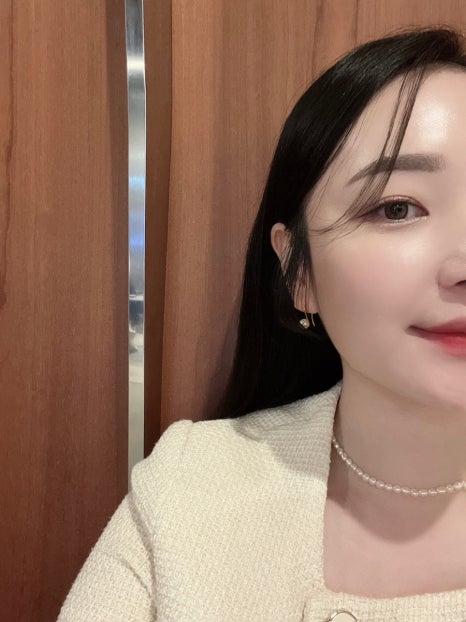 홍대신지윤피부관리 이미지