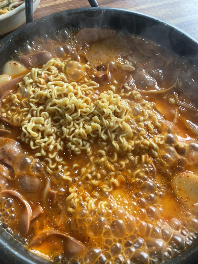 옛날김치찌개랑부대랑 이미지