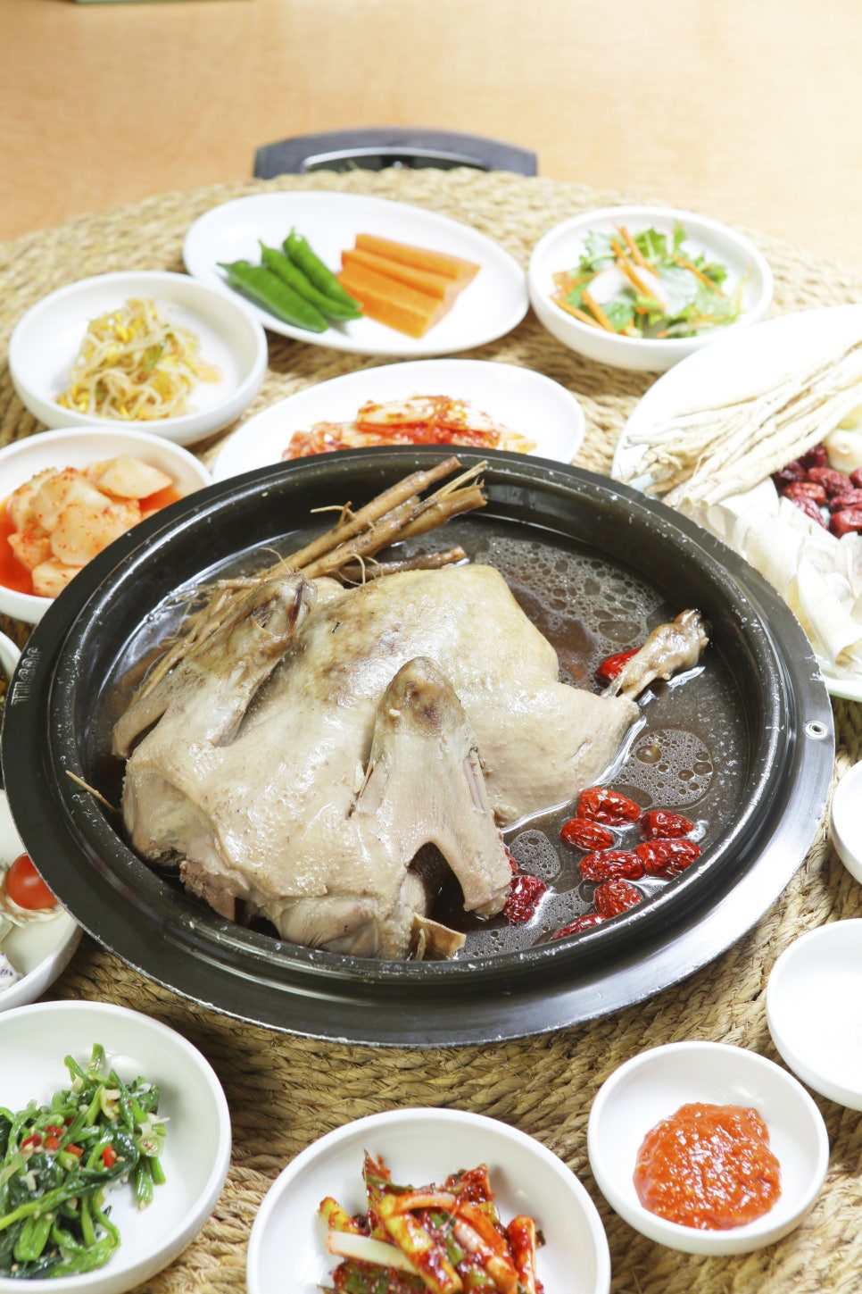 지리산옻닭 이미지