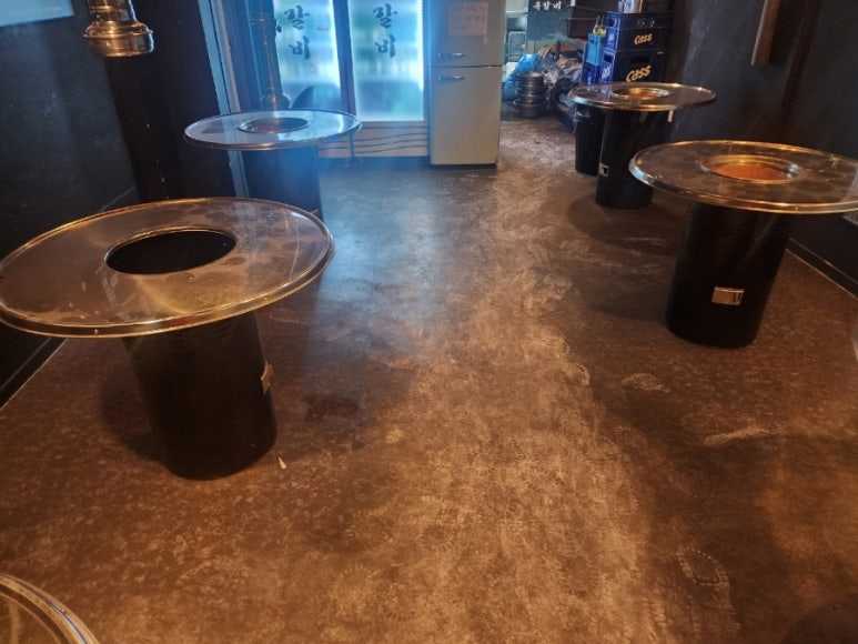 더치움 이미지