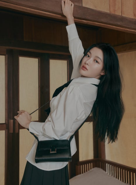 쿠론신세계 이미지