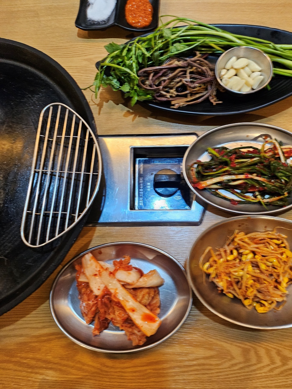 온유월 솥뚜껑삼겹살 본점 이미지