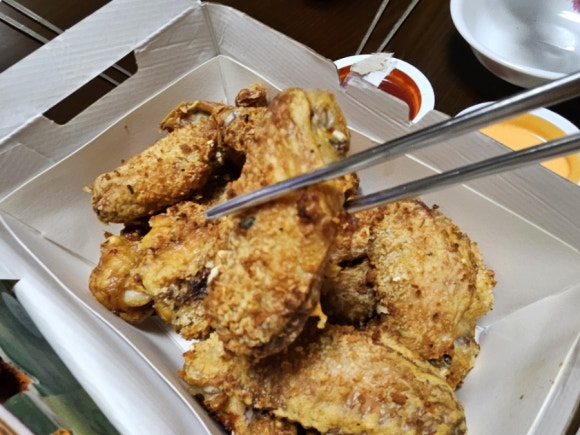 굽네치킨 율량2지구점 이미지