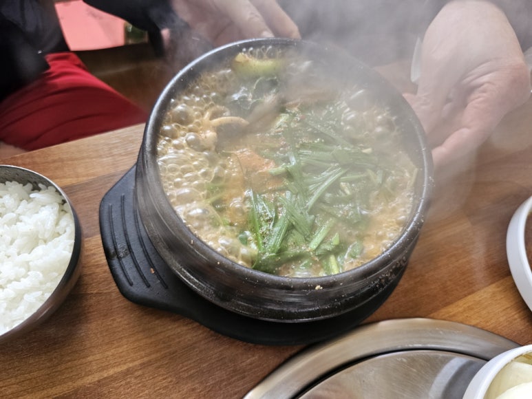 역전뚝배기식당 이미지