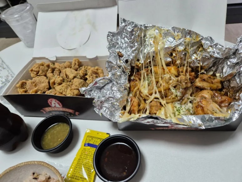정성숯불두마리치킨사상점 이미지