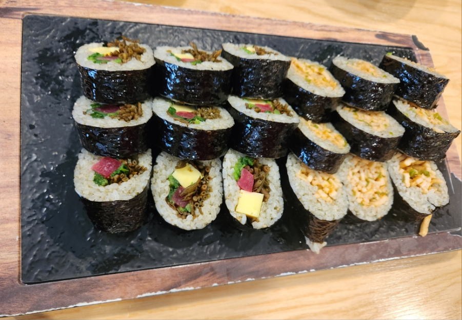 배말칼국수김밥 고현본점 이미지