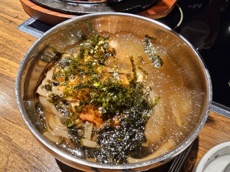 탐탐오향족발 이미지
