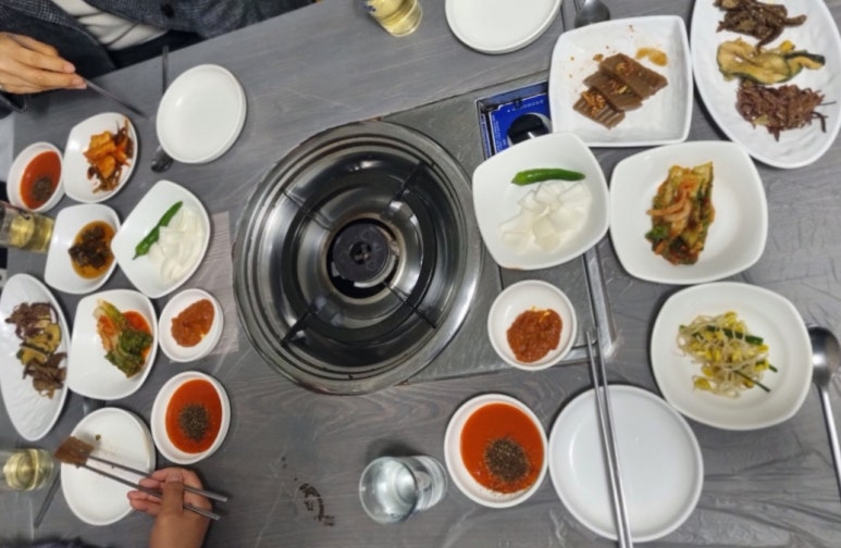 시골집흑염소 이미지