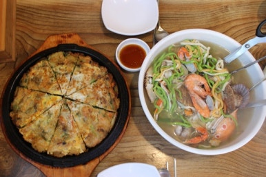 옛날바지락칼국수 이미지