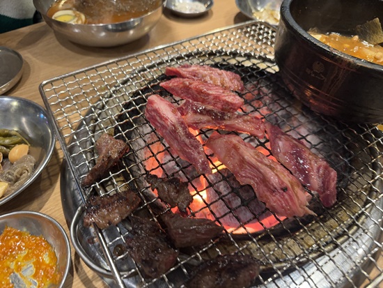 오늘도한우월성 이미지