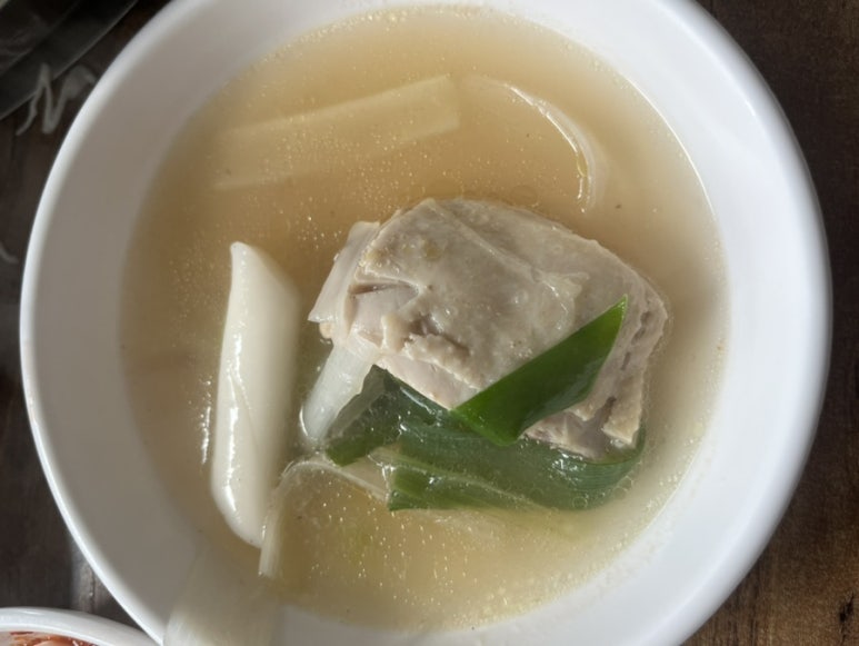 샘골닭한마리칼국수 이미지