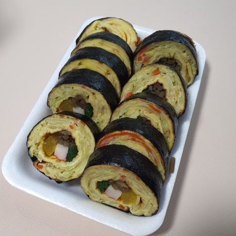 해바라기꼬마김밥 이미지