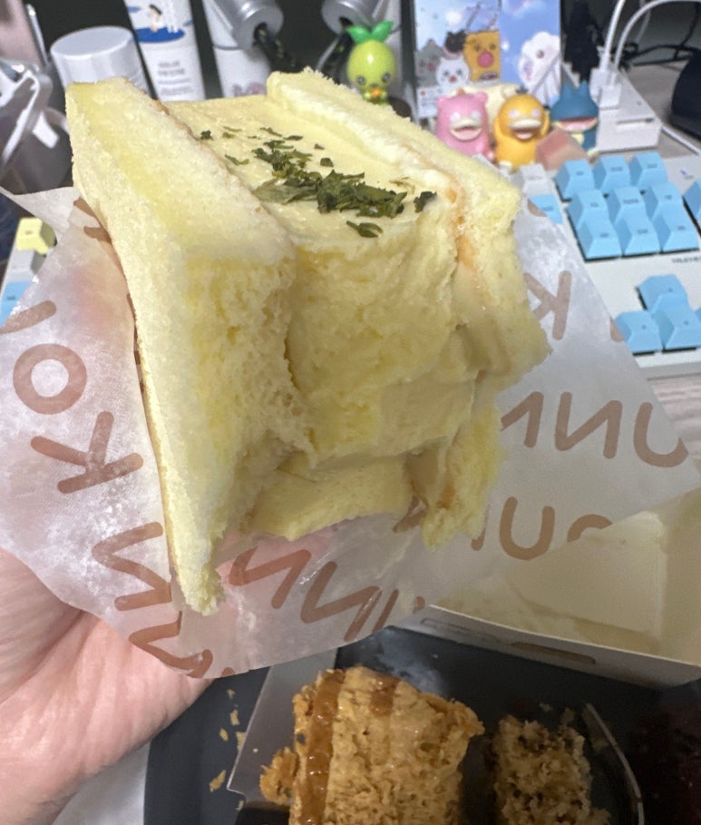 비스퀴그레이 이미지