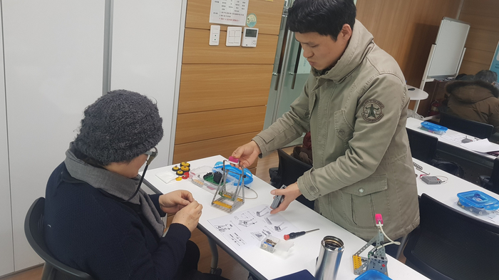 로봇과학교습소 이미지