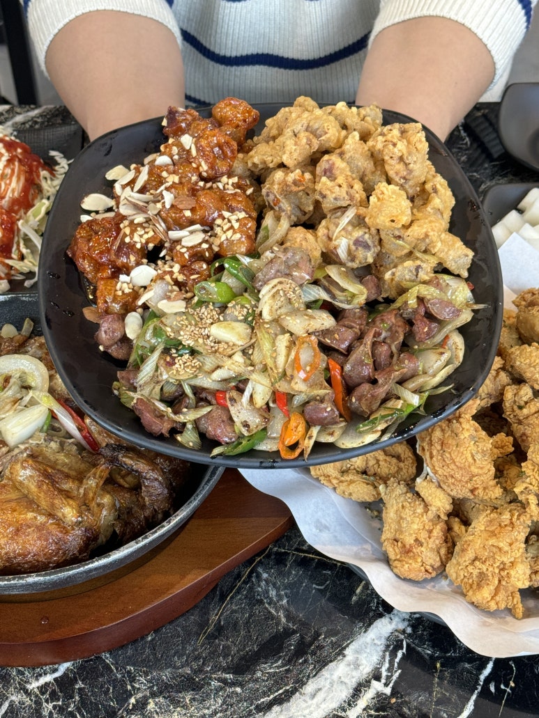 후다닭바베큐 이미지
