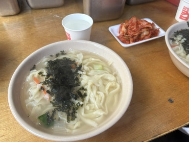 모란칼국수 이미지
