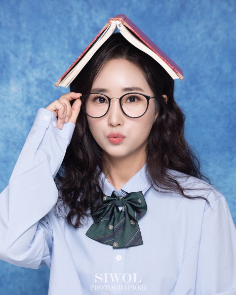 사진관;시월 이미지