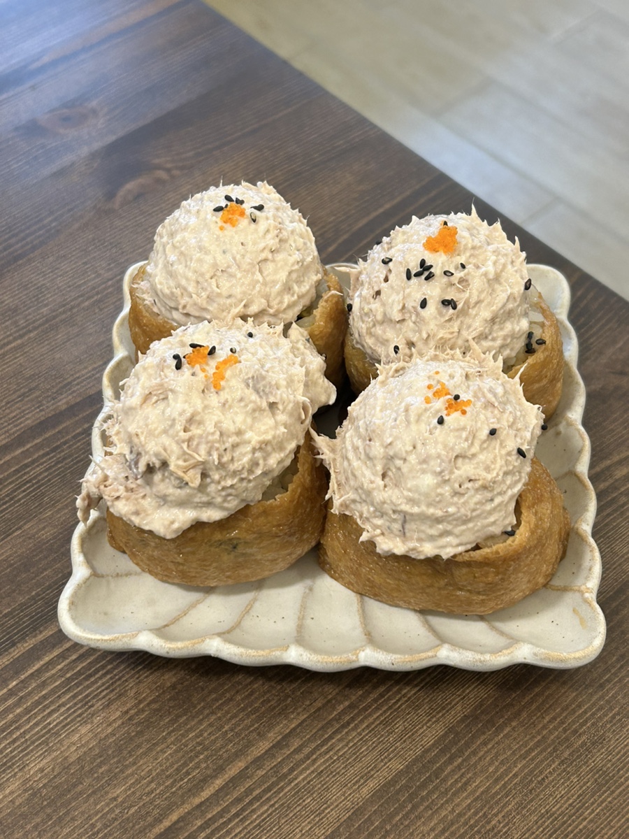 야옹유부 이미지