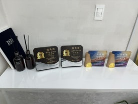 아이뷰티어나더블랙 이미지