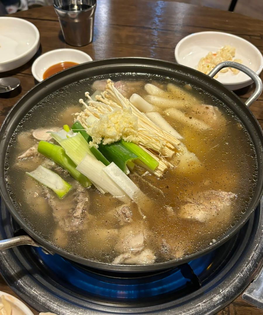 닭한마리닭발 이미지