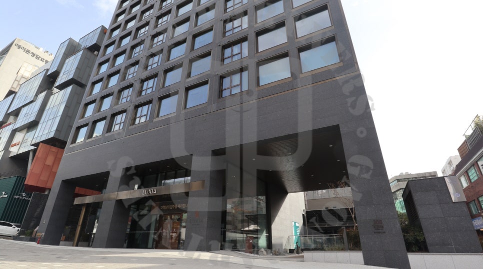 7호선 학동역 상선 이미지
